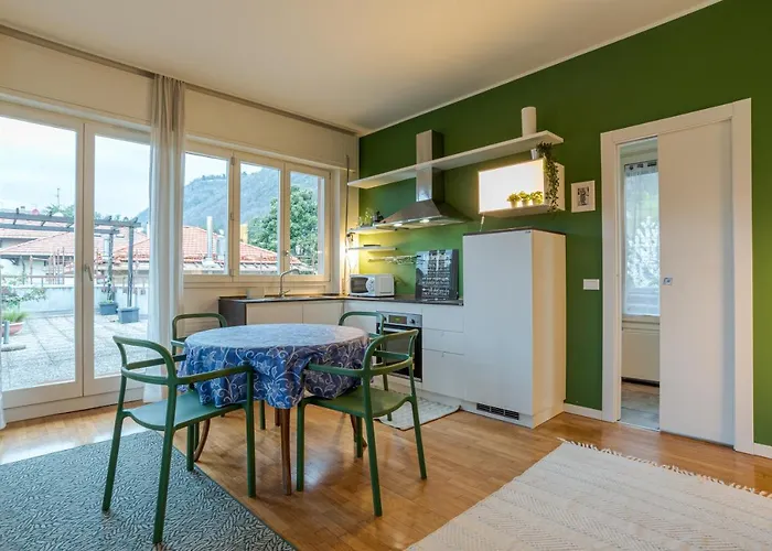 Lägenhet Guesthost - Center Apartments!