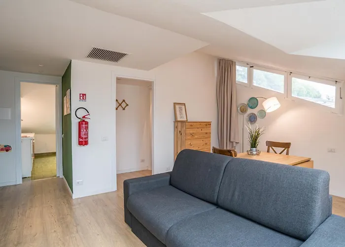 Guesthost - Center Apartments!