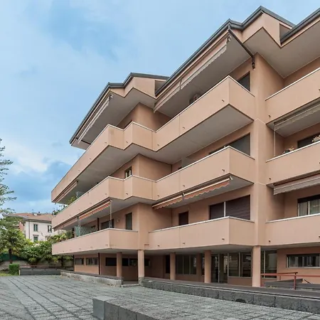 Apartmán Center Apartments! Como