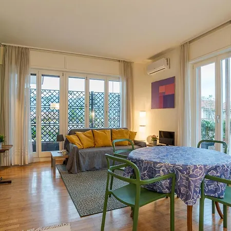 Center Apartments! Διαμέρισμα Όπως