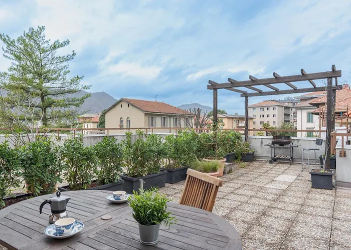 Guesthost - Center Apartments!